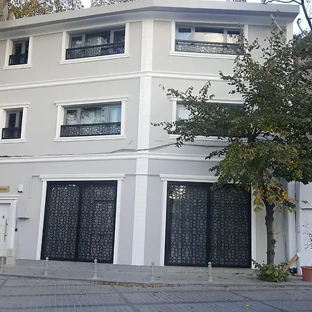 Hotel apartamentowy Halit Varguen 4*